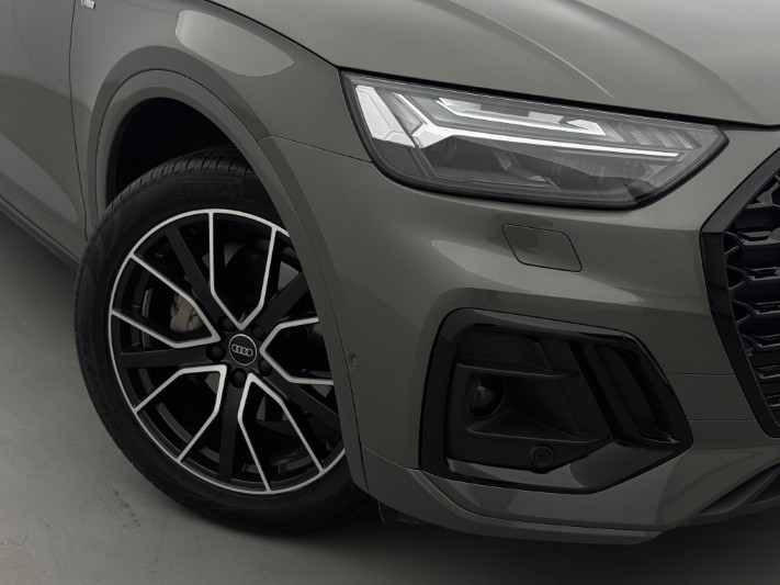 2025 (74) AUDI Q5 45 TFSI Quattro Black Edition 5dr S Tronic 5944626