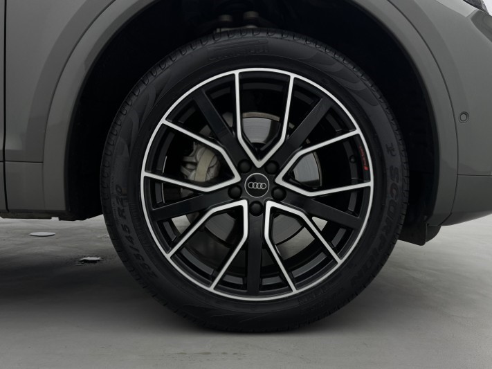 2025 (74) AUDI Q5 45 TFSI Quattro Black Edition 5dr S Tronic 5944625