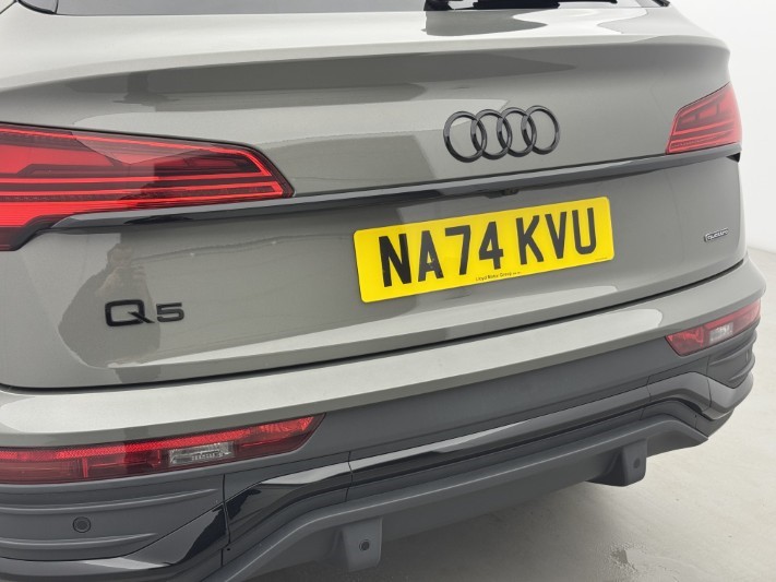 2025 (74) AUDI Q5 45 TFSI Quattro Black Edition 5dr S Tronic 5944635