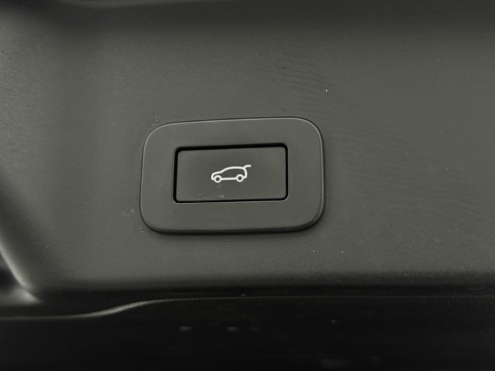 2023 (23) LAND ROVER RANGE ROVER EVOQUE 2.0 P250 R-Dynamic HSE 5dr Auto 5949584