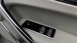 2022 (22) JAGUAR F-PACE 2.0 D200 S 5dr Auto AWD 5976278
