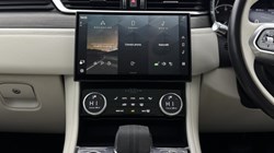 2022 (22) JAGUAR F-PACE 2.0 D200 S 5dr Auto AWD 5976294