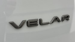 2024 (74) LAND ROVER RANGE ROVER VELAR 2.0 D200 MHEV Dynamic SE 5dr Auto 5961055