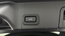 2021 (71) LAND ROVER RANGE ROVER EVOQUE 2.0 D200 R-Dynamic S 5dr Auto 5980975