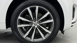 2024 (74) JAGUAR F-PACE 2.0 D200 R-Dynamic SE Black 90th Anniv 5dr Auto 5991432