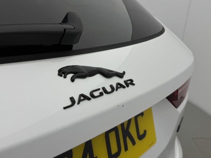 2024 (74) JAGUAR F-PACE 2.0 D200 R-Dynamic SE Black 90th Anniv 5dr Auto 5991439