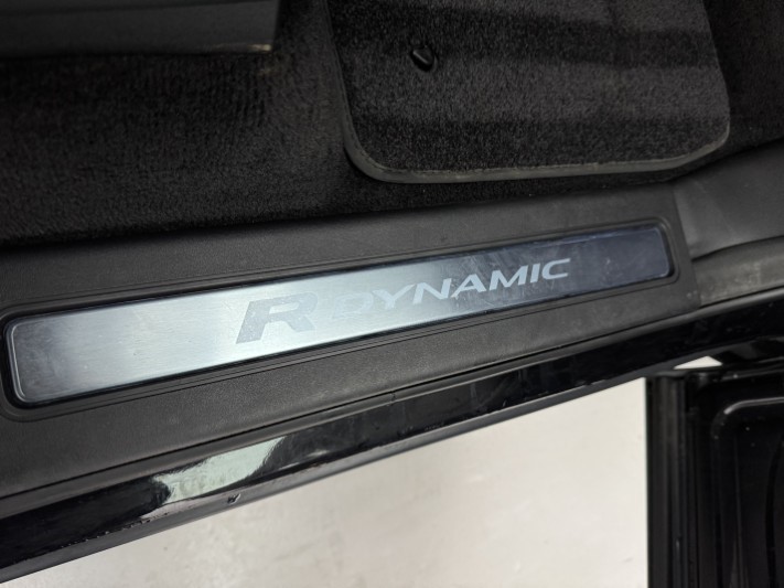 2022 (22) LAND ROVER DISCOVERY 3.0 P360 Dynamic HSE 5dr Auto 5968549