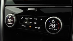 2022 (22) LAND ROVER DISCOVERY 3.0 P360 Dynamic HSE 5dr Auto 5968585
