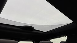 2022 (22) LAND ROVER DISCOVERY 3.0 P360 Dynamic HSE 5dr Auto 5968554