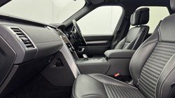 2024 (73) LAND ROVER DISCOVERY 3.0 D300 Dynamic HSE 5dr Auto 5964706