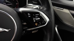 2022 (72) JAGUAR F-PACE 2.0 P250 R-Dynamic SE 5dr Auto AWD 5977076
