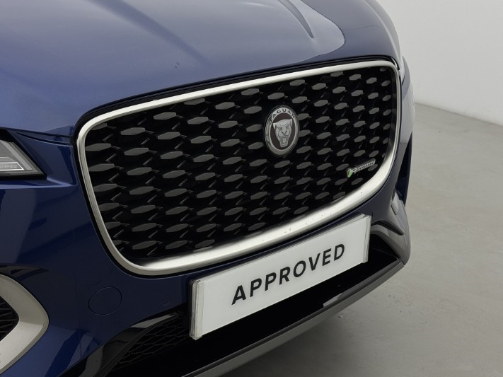 2022 (72) JAGUAR F-PACE 2.0 P250 R-Dynamic SE 5dr Auto AWD 5977024