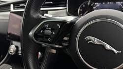 2022 (72) JAGUAR F-PACE 2.0 P250 R-Dynamic SE 5dr Auto AWD 5977054