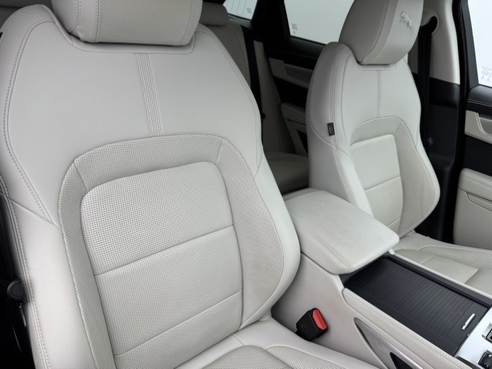 2022 (72) JAGUAR F-PACE 2.0 P400e R-Dynamic S 5dr Auto AWD 5982361
