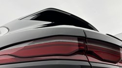 2022 (72) JAGUAR F-PACE 2.0 P400e R-Dynamic S 5dr Auto AWD 5982371