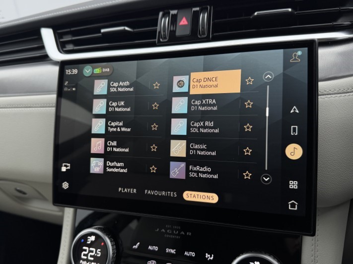 2022 (72) JAGUAR F-PACE 2.0 P400e R-Dynamic S 5dr Auto AWD 5982398