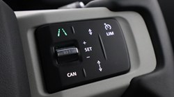 2023 (23) LAND ROVER DEFENDER 3.0 D250 X-Dynamic SE 110 5dr Auto 5977546