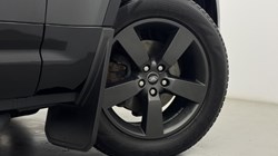 2023 (23) LAND ROVER DEFENDER 3.0 D250 X-Dynamic SE 110 5dr Auto 5977533