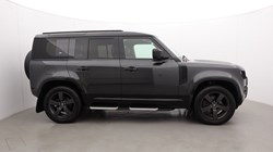 2023 (23) LAND ROVER DEFENDER 3.0 D250 X-Dynamic SE 110 5dr Auto 5977488