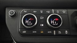 2023 (23) LAND ROVER DEFENDER 3.0 D250 X-Dynamic SE 110 5dr Auto 5977524