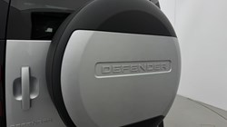 2022 (22) LAND ROVER DEFENDER 3.0 D250 XS Edition 110 5dr Auto 5985086