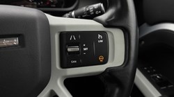 2022 (22) LAND ROVER DEFENDER 3.0 D250 XS Edition 110 5dr Auto 5985097