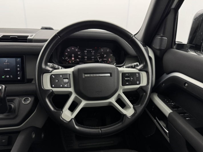 2022 (22) LAND ROVER DEFENDER 3.0 D250 XS Edition 110 5dr Auto 5985095