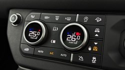 2022 (22) LAND ROVER DEFENDER 3.0 D250 XS Edition 110 5dr Auto 5985106