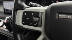 2022 (22) LAND ROVER DEFENDER 3.0 D250 XS Edition 110 5dr Auto 5985096