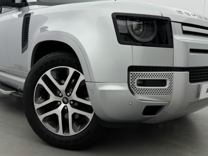 2022 (22) LAND ROVER DEFENDER 3.0 D250 XS Edition 110 5dr Auto 5985084