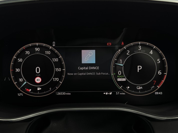 2024 (24) JAGUAR F-PACE 2.0 P400e R-Dynamic HSE Black 5dr Auto AWD 5973039