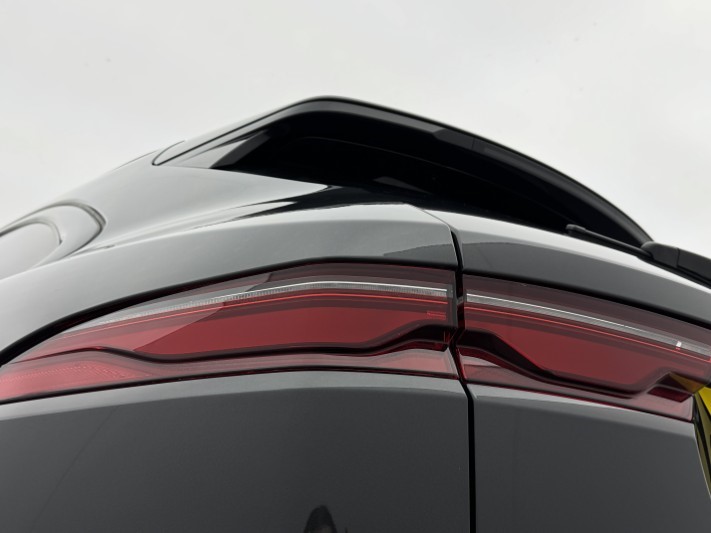 2024 (24) JAGUAR F-PACE 2.0 P400e R-Dynamic HSE Black 5dr Auto AWD 5973012