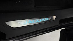 2024 (24) JAGUAR F-PACE 2.0 P400e R-Dynamic HSE Black 5dr Auto AWD 5973018