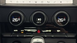 2018 (68) JAGUAR F-TYPE 2.0 R-Dynamic 2dr Auto 5984011