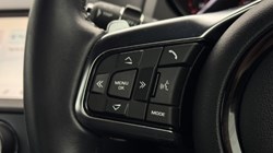 2018 (68) JAGUAR F-TYPE 2.0 R-Dynamic 2dr Auto 5984000