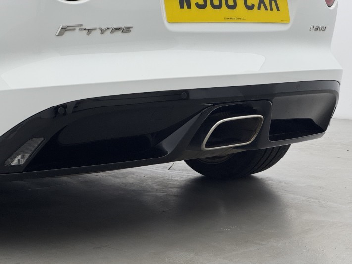 2018 (68) JAGUAR F-TYPE 2.0 R-Dynamic 2dr Auto 5984023