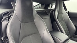 2018 (68) JAGUAR F-TYPE 2.0 R-Dynamic 2dr Auto 5983998