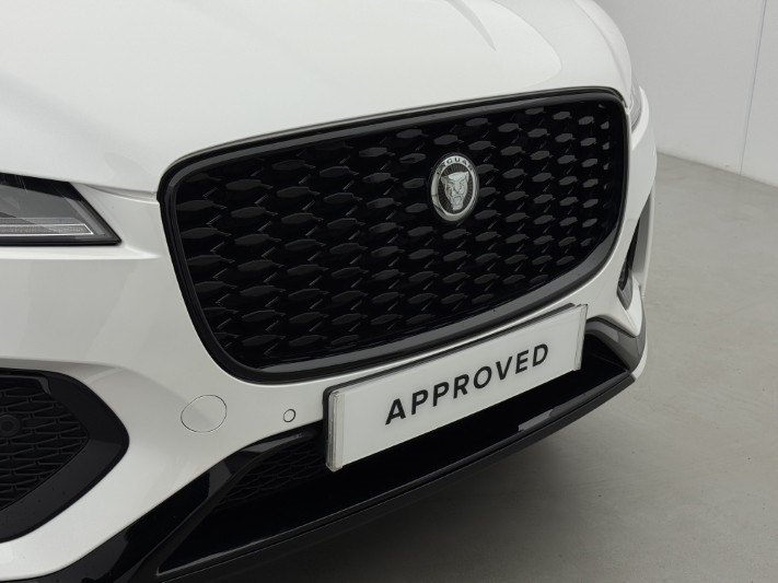 2024 (74) JAGUAR F-PACE 2.0 D200 R-Dynamic SE Black 90th Anniv 5dr Auto 5993297