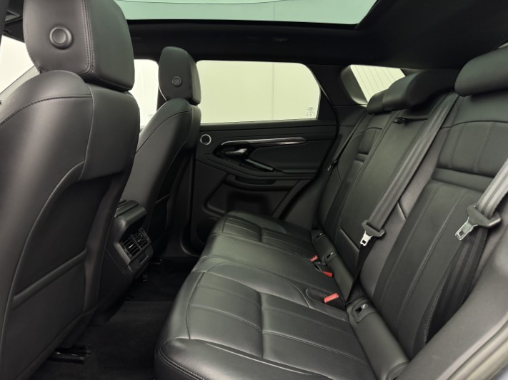2022 (72) LAND ROVER RANGE ROVER EVOQUE 2.0 D200 Evoque Edition 5dr Auto 5986164