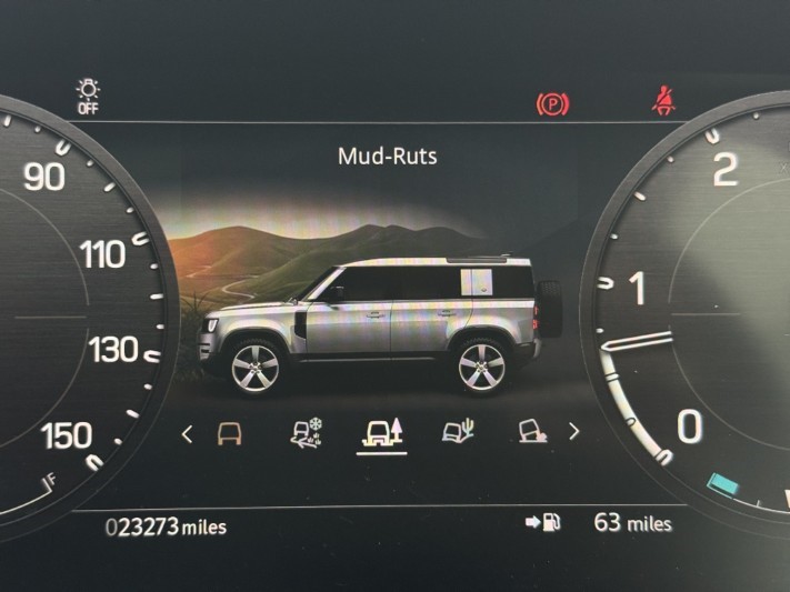 2023 (73) LAND ROVER DEFENDER 3.0 D300 X-Dynamic SE 110 5dr Auto [7 Seat] 5990856