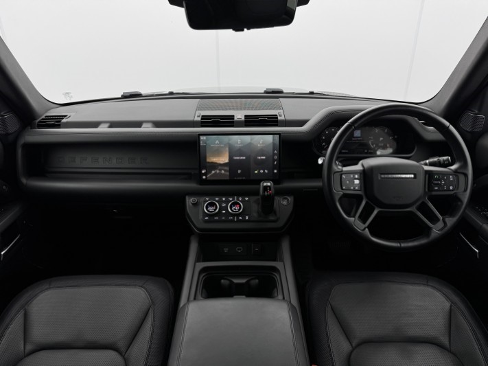 2023 (73) LAND ROVER DEFENDER 3.0 D250 X-Dynamic HSE 110 5dr Auto 5994570