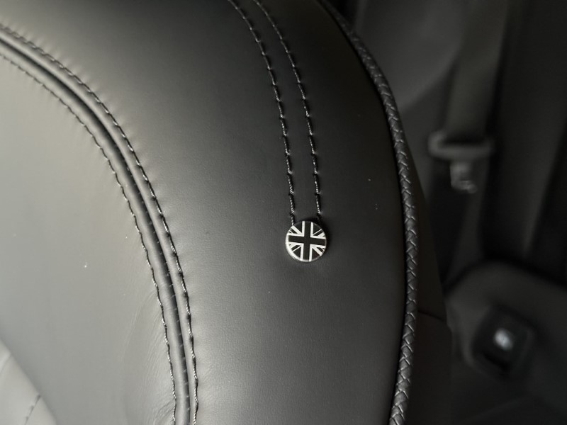 2024 (73) MINI HATCHBACK 2.0 Cooper S Exclusive 5dr 2857330