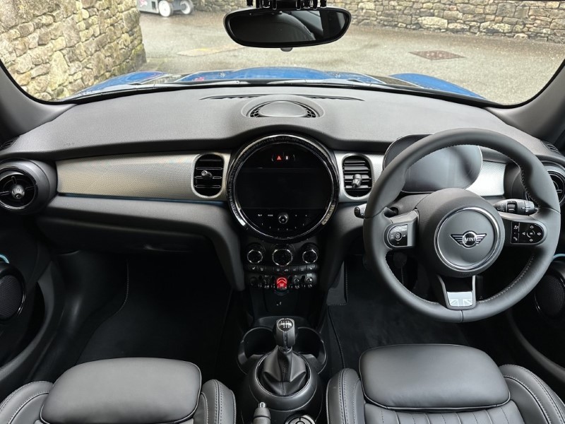 2024 (73) MINI HATCHBACK 2.0 Cooper S Exclusive 5dr 2857307