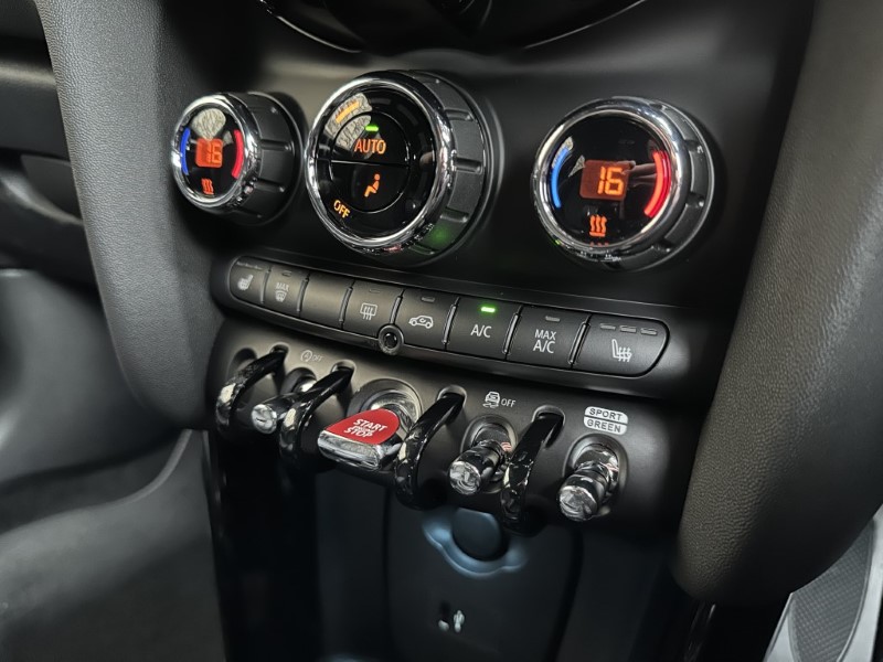 2024 (73) MINI HATCHBACK 2.0 Cooper S Exclusive 5dr 2857318