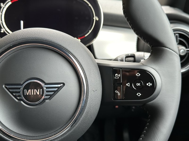 2024 (73) MINI HATCHBACK 2.0 Cooper S Exclusive 5dr 2857313