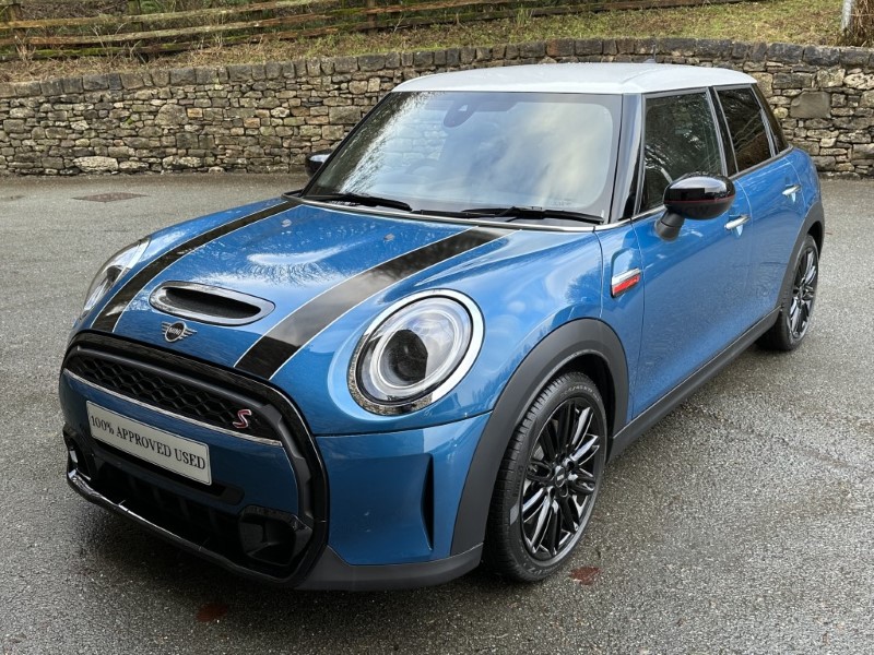 2024 (73) MINI HATCHBACK 2.0 Cooper S Exclusive 5dr 2857341