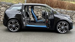 2020 (70) BMW I3 135kW S 42kWh 5dr 2915625