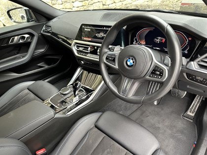 2022 (22) BMW 2 SERIES 220d M Sport 2dr 