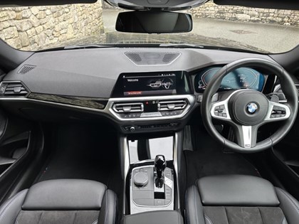 2022 (22) BMW 2 SERIES 220d M Sport 2dr 