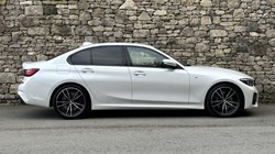 2022 (72) BMW 3 SERIES 320i M Sport 4dr Saloon 3005930